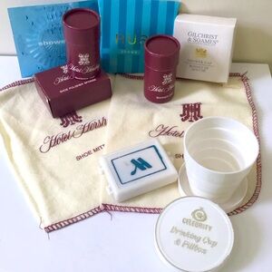 Hotel Hershey, Celebrity Drinking Cup, Hotel Souvenirs Shoe Mitt